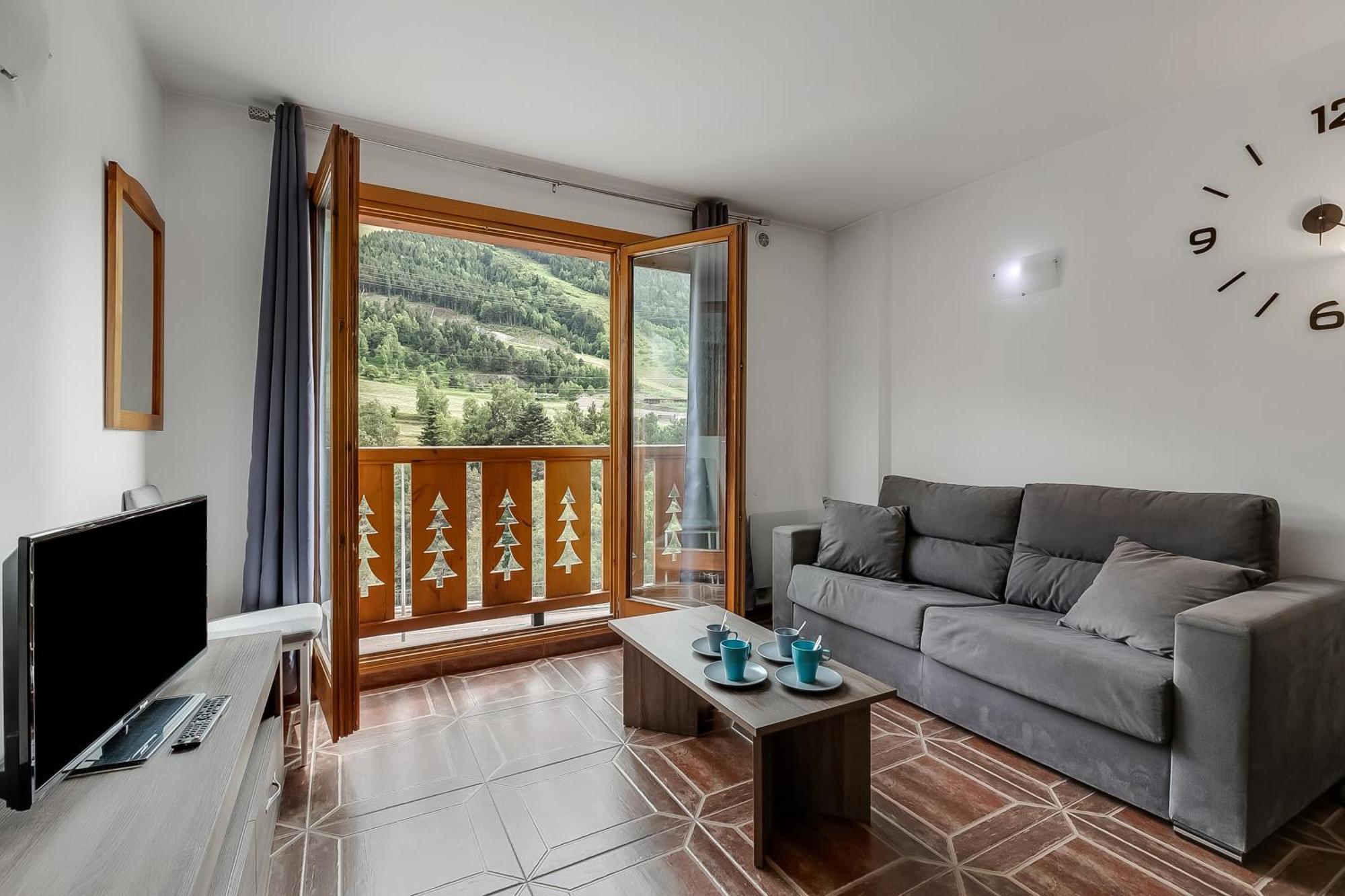 Family-friendly Andorra - Happy Apartamento
